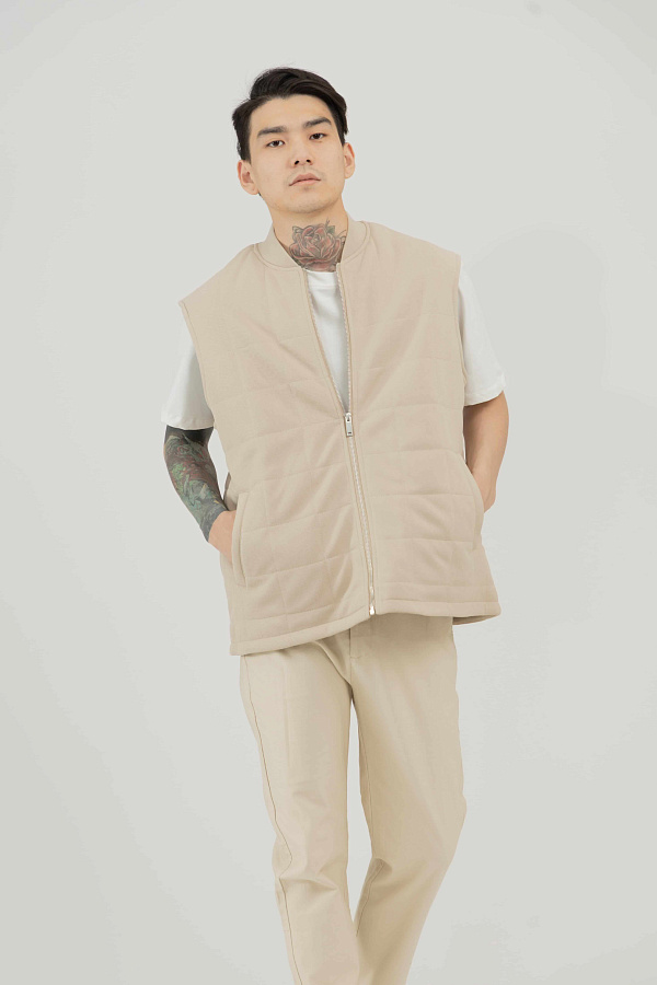 Жилетка короткая длина